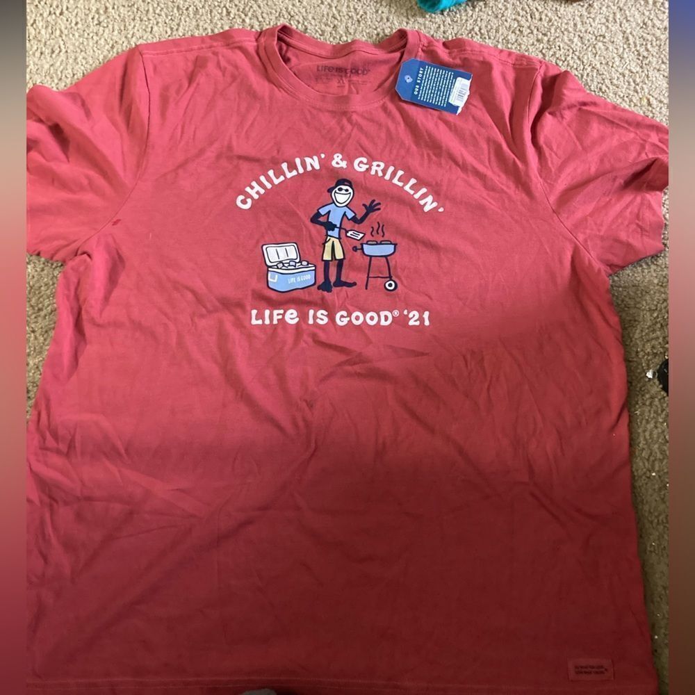 Mens Life is Good Grillin and Chillin Tshirt NWT